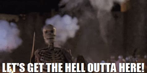 Mrw I Turn Off The Light In The Hallway And It S Dark  On Imgur