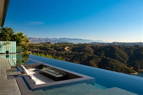 Infinity Pool Floor Plan