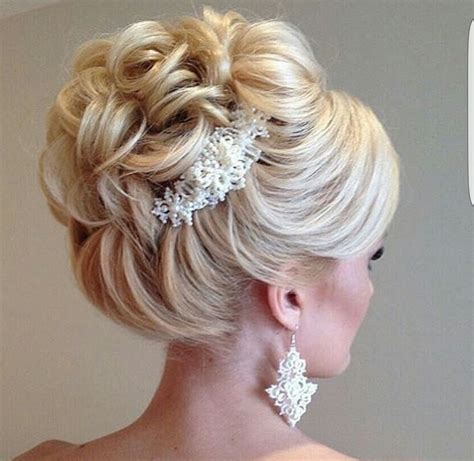 Pin By Anne Marie Theuma On Mother Of The Bride Hair Dos Mother Of