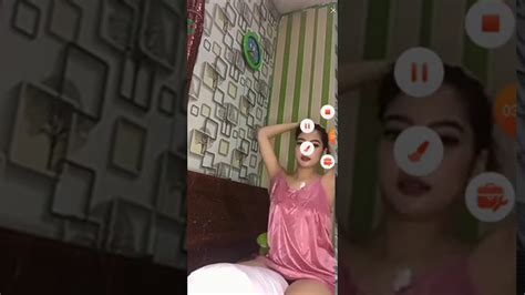 BIGO LIVE Si Cantik Sonya Goyang Ebot CD Item Ekspresi Mukanya Gak