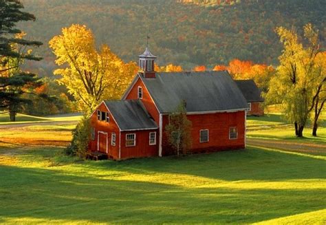 New Hampshire Farm Red Barns Country Barns Old Barns