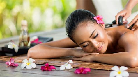 What You Should Know Before Getting A Hot Stone Massage Fitnessbossflorida