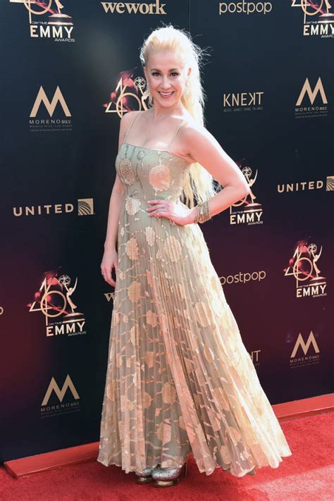 Kellie Pickler At 46th Annual Daytime Emmy Awards In Pasadena Celebzz