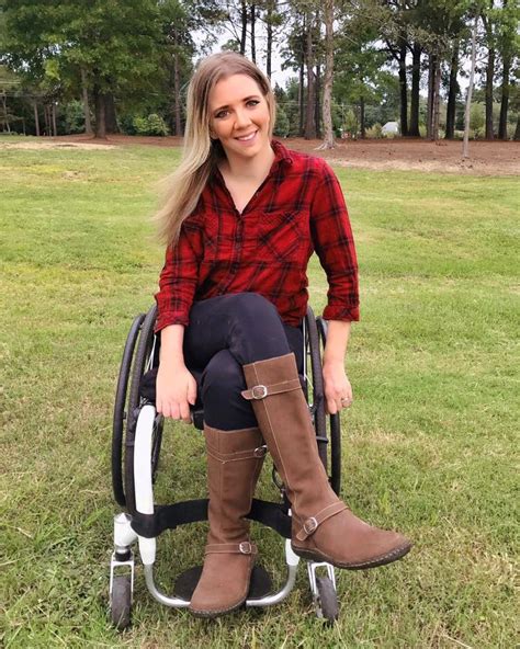 Paralyzed Woman Proved Sexuality Can T Be Limited By Disabilities