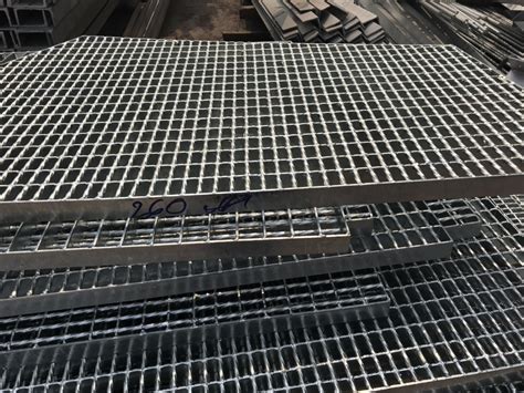 Tấm Sàn Grating Mạ Kẽm Chất Lượng Vượt Trội Với Giá Tốt