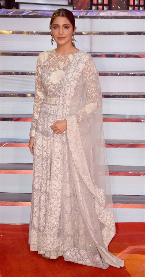 Anushka Sharma Looked Phenomenal In Embroidered Anarkali Suit Lady India