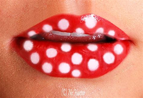 Elegant Alternative No Lips Eyes Lips Pretty Lip Color Lips Essentials Lip Wallpaper Juicy
