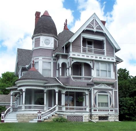 Filewooden Queen Anne House In Fairfield Iowa Wikimedia Commons