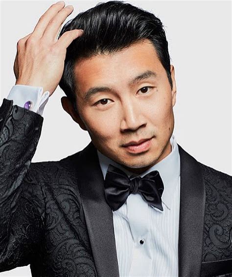 Totally unrelated note, please stop buying these photos. Simu Liu on Twitter | Man in love, Handsome asian men, Tv ...