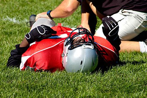 Sports Injury Stock Photos Pictures And Royalty Free Images Istock