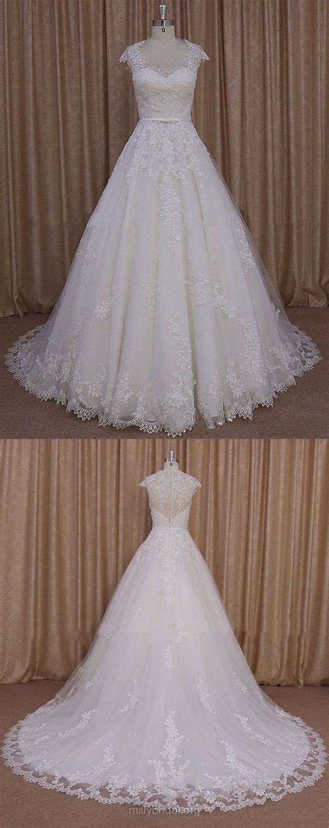 25500 Sweetheart Ivory Tulle Cap Straps Appliques Lace Court Train