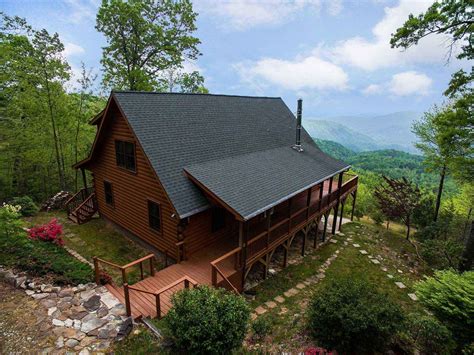 Location for smoky mountain cabin rentals. Cool View Cabin - Mountain Views & Hot Tub - Old Fort