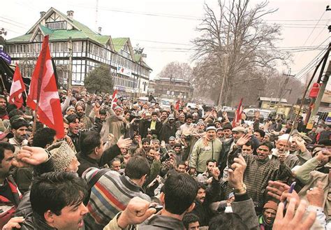 A Collection Of Essays Re Locates Historical Rupture Of 1989 That Affected Kashmirs Political