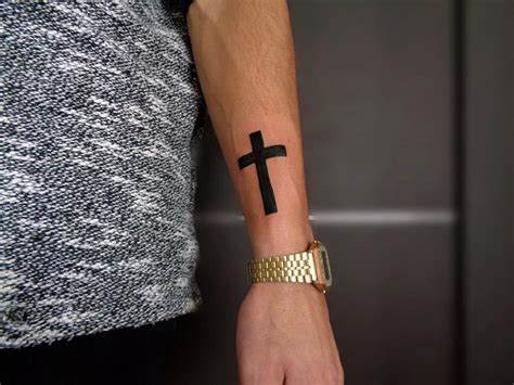 Meaningful Cross Tattoo Ideas For Men A Timeless Spiritual Classic