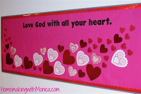 Check them out and consider how you can make your church bulletins rock. Valentines Day Bulletin Board - Love God with all your ...