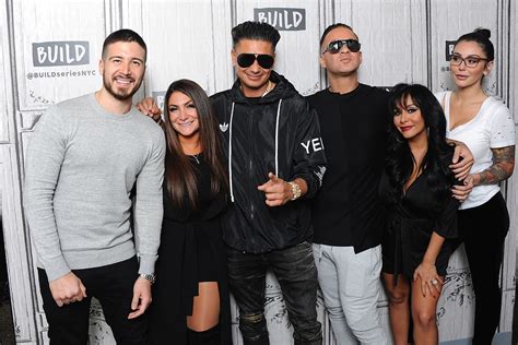 From The Beach To The Club A Look At The Iconic Jersey Shore Outfits