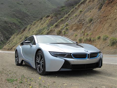 Chris Harris Takes A Spin In The 2015 Bmw I8 Video