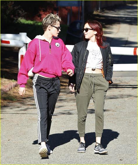 Kristen Stewart And Rumored Girlfriend Sara Dinkin Team Up For Morning Hike Photo 4209474