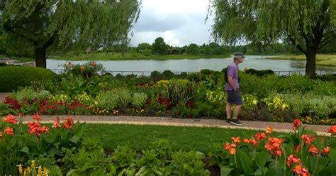 Chicago Botanic Garden Offers Free Admission To Help People Heal After