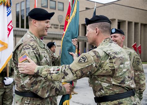Us Army Operational Test Command Welcomes New Commander Sends Off