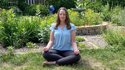 Grounding And Relaxing Meditation With Emmy Vadnais Youtube