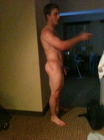 Omg He S Naked Baseball Player Andy Dirks Of The Detroit Tigers Omg