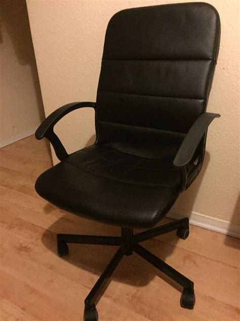 These ikea plastic chairs are not just ideal for dinner tables but can be set up anywhere without hampering their unique look. IKEA TORKEL LEATHER SWIVEL OFFICE CHAIR | in Camberwell ...