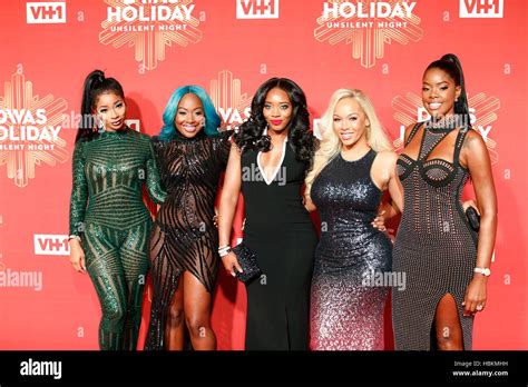 Cast Of Love And Hip Hop New York Arrivals For Vh1 Divas Holiday