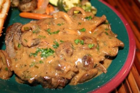 Maybe you would like to learn more about one of these? Sirloin Steaks With Creamy Sauce Recipe - Genius Kitchen