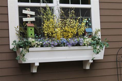 Diy Window Box Planter Tutorial Paint Same Color As Front Door Garden