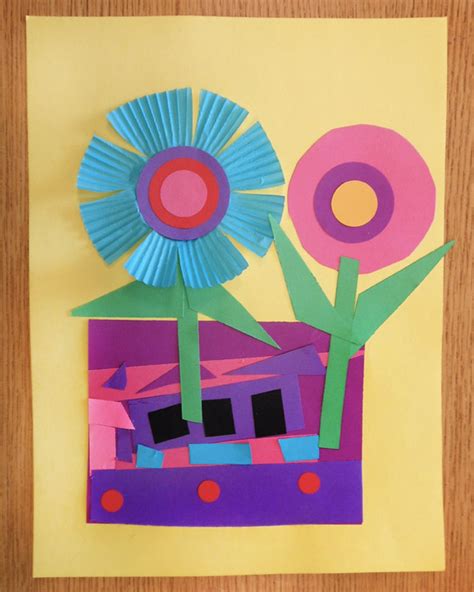 Earl Warren Arts Kindergarten Patterned Paper Flower Pots
