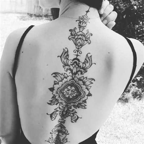 60 Attractive And Sexy Back Tattoo Ideas For Girls 2020 Sooshell