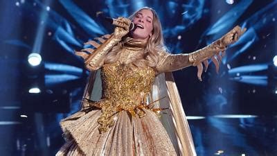 The three finalists compete for the golden trophy; 'The Masked Singer' Season 4 winner revealed | | cbs46.com