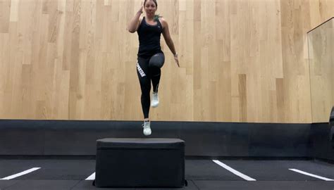 The 15 Minute Plyo Box Bodyweight Workout To Up Level Your Lifting Game