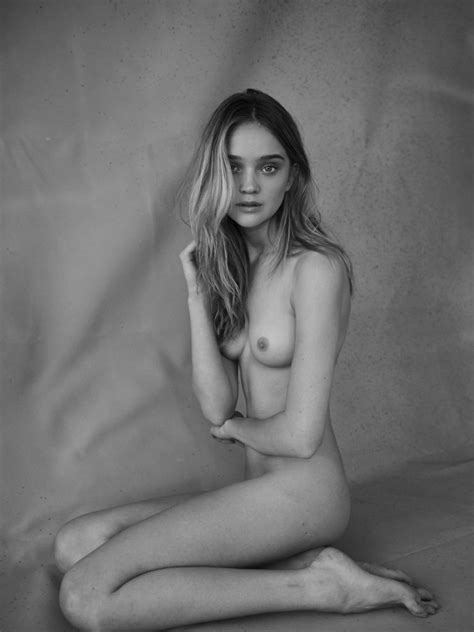 Rosie Tupper Naked 11 Photos Thefappening