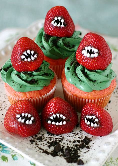 35 delicious halloween cupcake ideas homemydesign