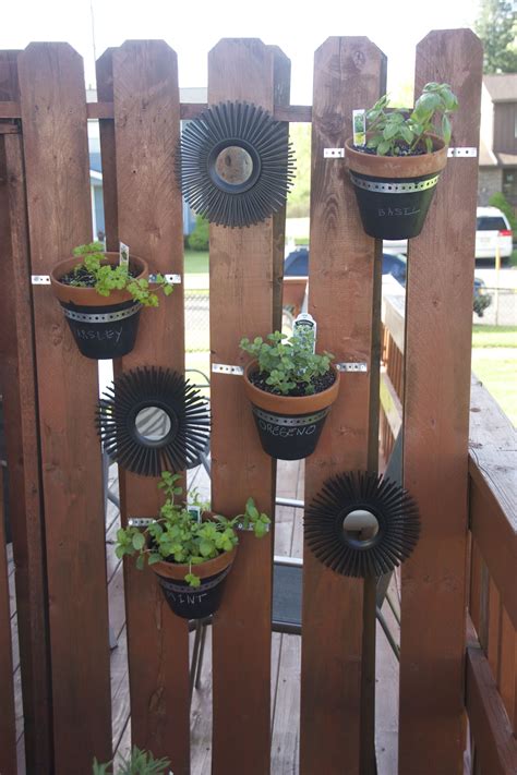 Fence Herb Garden Inspired By Fellow Pinteresters Thanks For Help