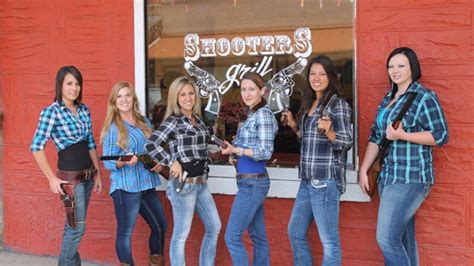 Waitresses Carry Loaded Guns At Shooters Grill In Rifle Colorado