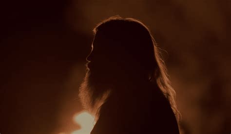 hear chris stapleton s jaw dropping cover of metallica s “nothing else matters” whiskey riff