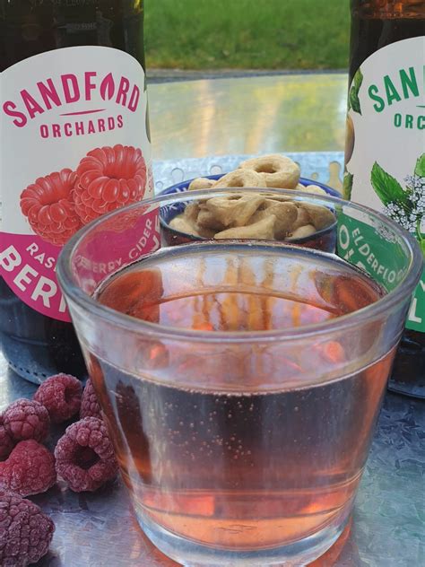Review Sandford Orchard Cider And Chunk Of Devon Pies