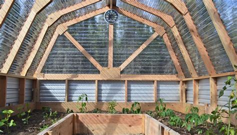These built coverings insulate and protect against cold and 4. DIY Greenhouses you can Make in a Weekend