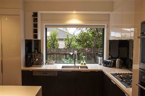 Those who are interested in improving their home, or who want to build a new one. Customer Service at Facelift Windows