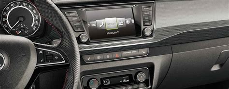 El skoda fabia monte carlo nos ofrece la oportunidad de disfrutar del compacto estrella de la marca checa y el estilo de un coche deportivo. Skoda Fabia Monte Carlo - Infos, Preise, Alternativen ...