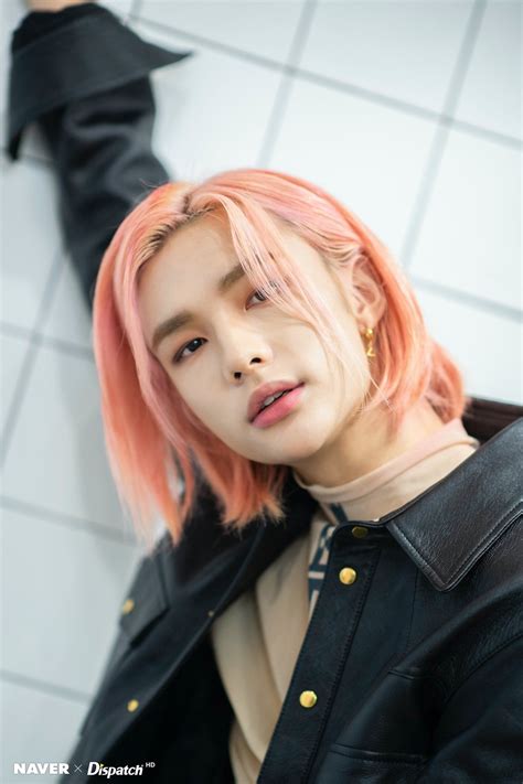 Ysa In生 On Twitter Hyunjin Photoshoot Hyunjin Skz Hyunjin Pink Hair