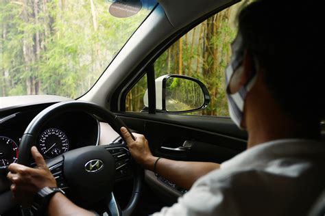 Kenali Gerak Roda Mobil Mengantisipasi Oversteer Saat Mengemudi Hyundai Mobil Indonesia
