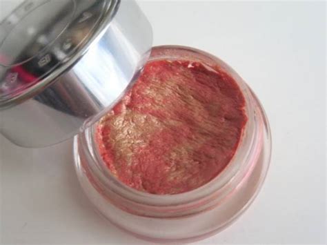 Becca Guava Moonstone Beach Tint Shimmer Souffle Review