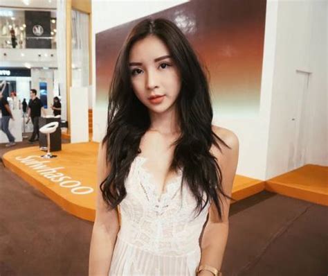 sg reborn sgslutlover malaysia model elizabeth wa leaked nude extended tumblr pics