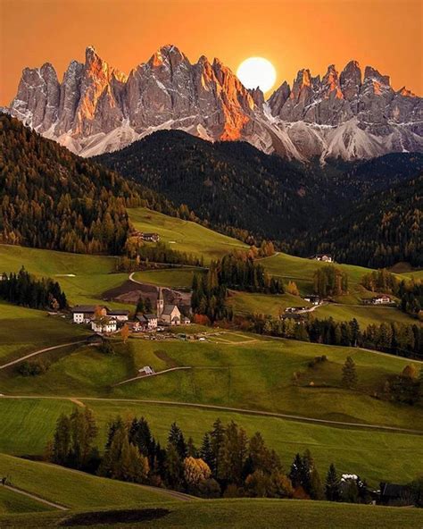 Val Di Funes Italy Best Travel Inspiration Val Di Funes Italy P