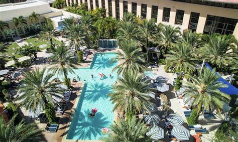Hilton West Palm Beach Hotel Accommodations