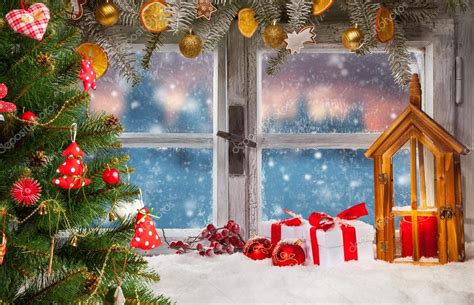 Atmospheric Christmas Window Sill Decoration — Stock Photo © Jagcz